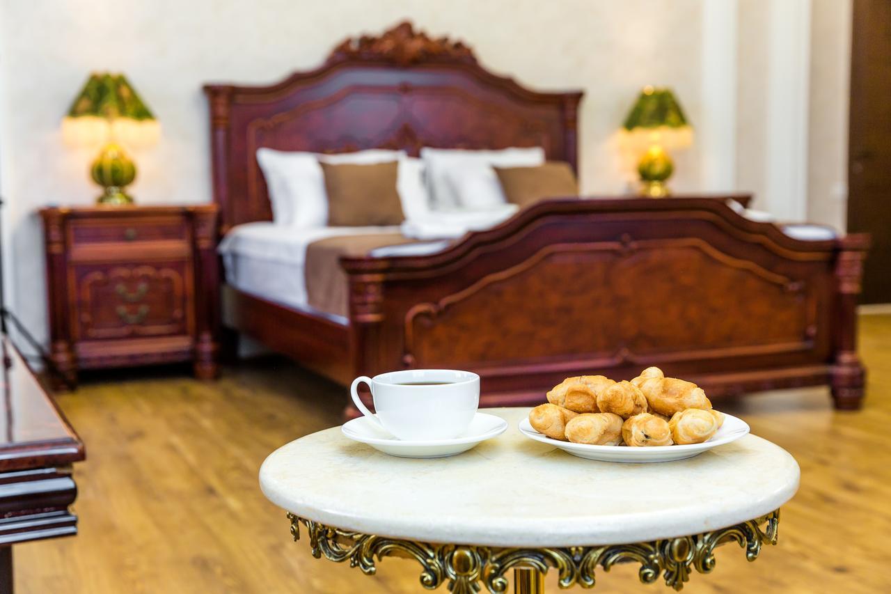Отель Elia Palace Тбилиси Экстерьер фото