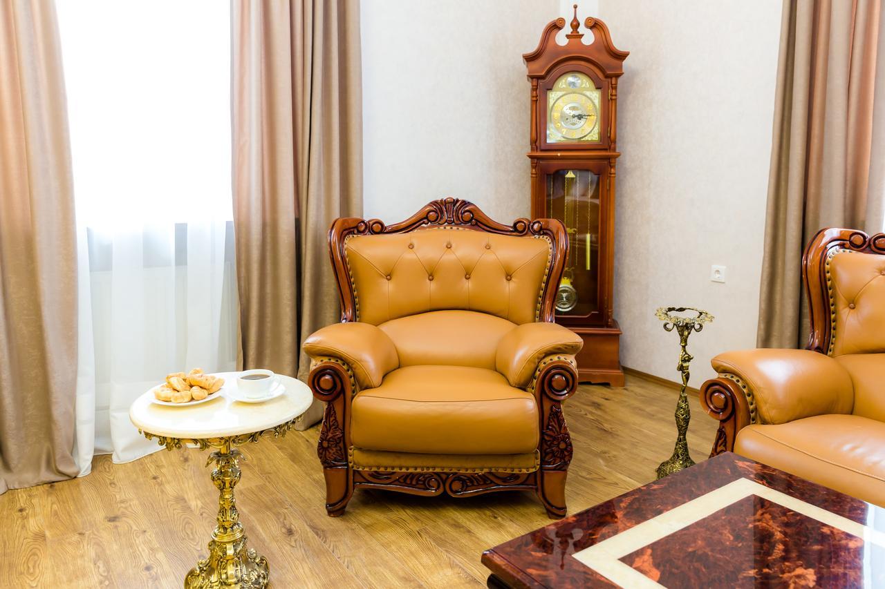 Отель Elia Palace Тбилиси Экстерьер фото