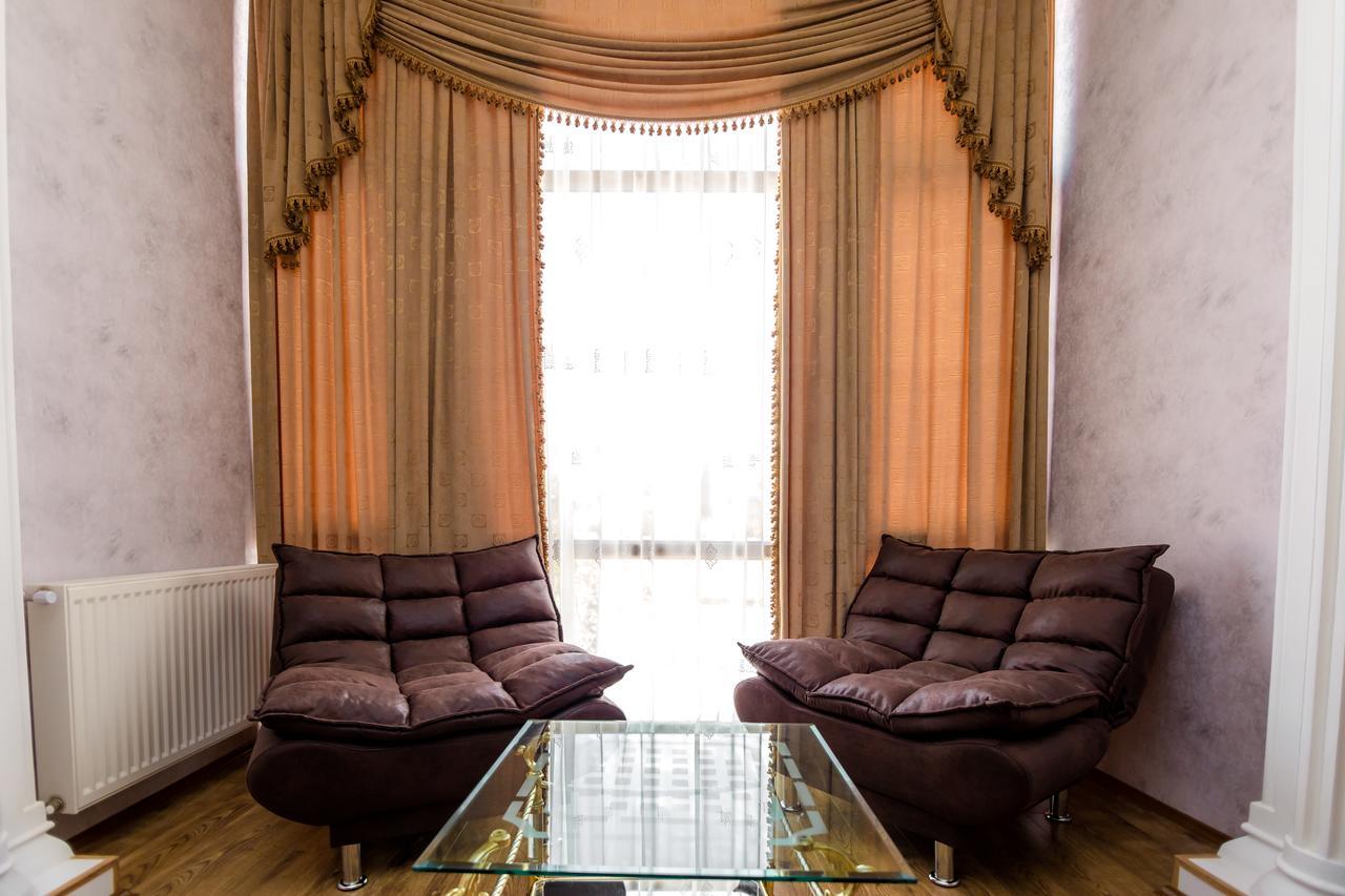 Отель Elia Palace Тбилиси Экстерьер фото