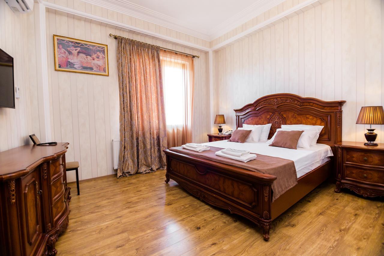 Отель Elia Palace Тбилиси Экстерьер фото