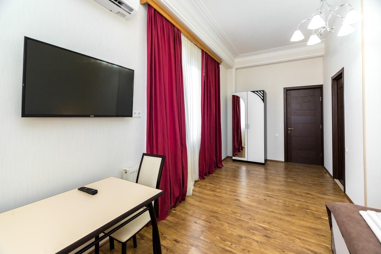 Отель Elia Palace Тбилиси Экстерьер фото