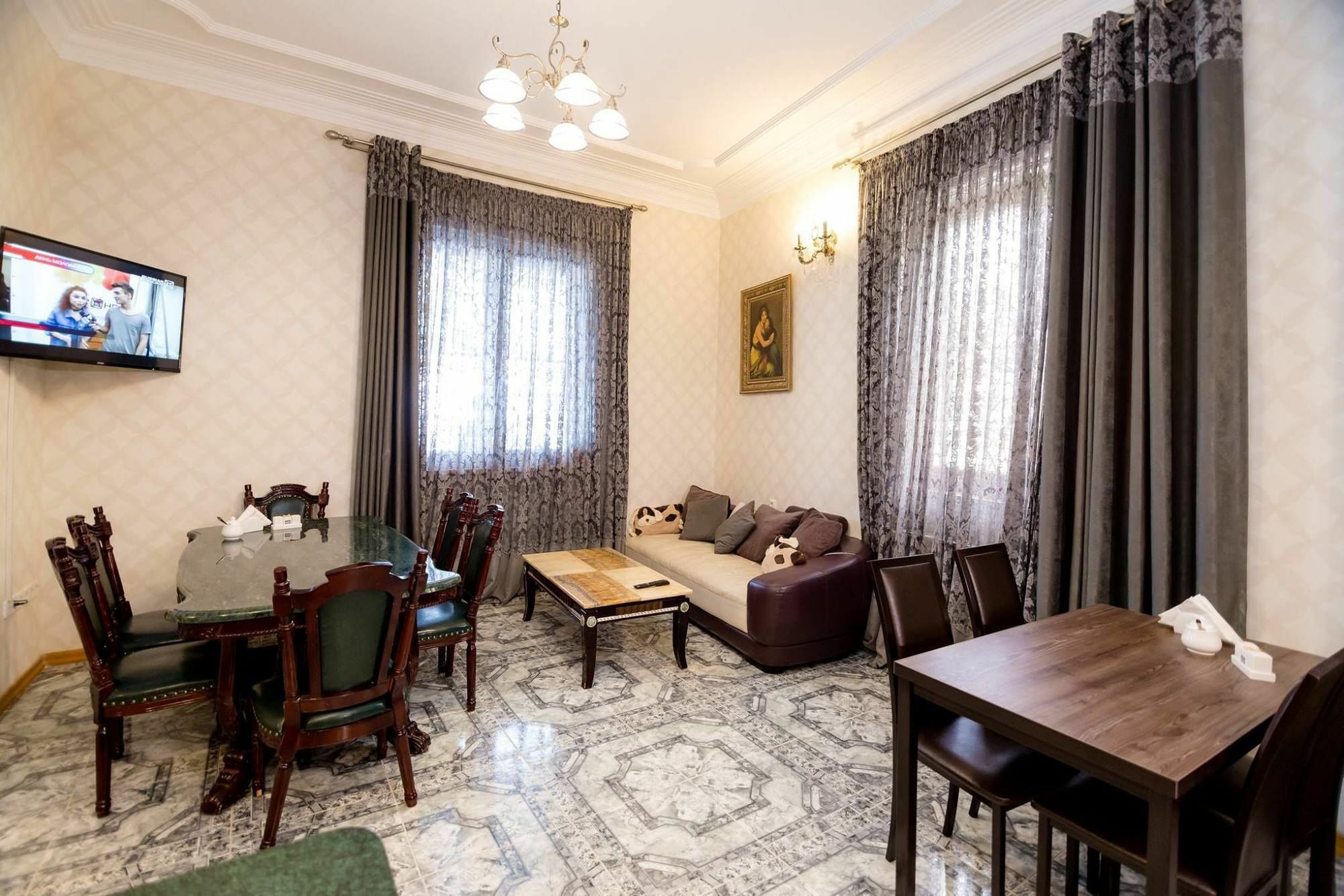 Отель Elia Palace Тбилиси Экстерьер фото